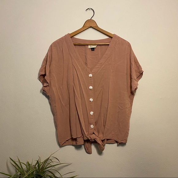 Universal Thread Tops - Universal Thread Button Tie Shirt